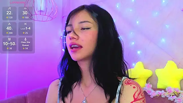 april bennett online show from June 13, 1:20 pm