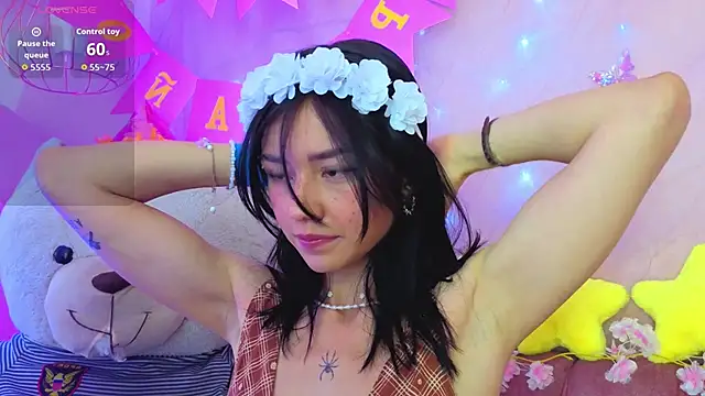april bennett online show from June 30, 1:23 pm