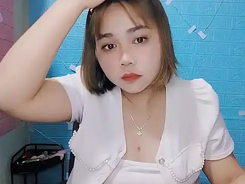 Snapshot of Nhan7868 chatting on September 13, 2:17 pm Nhan7868 online show from September 13, 2:17 pm