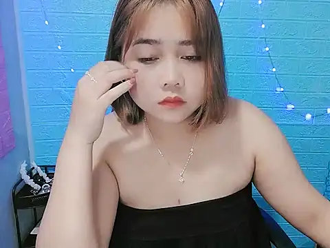 Snapshot of Nhan7868 chatting on October 13, 8:09 pm Nhan7868 online show from October 13, 8:09 pm