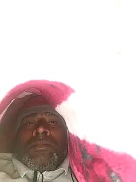 Snapshot of Chanderi19 chatting on December 4, 4:27 pm Chanderi19 online show from December 4, 4:27 pm