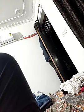 Snapshot of Chanderi19 chatting on February 28, 4:08 pm Chanderi19 online show from February 28, 4:08 pm