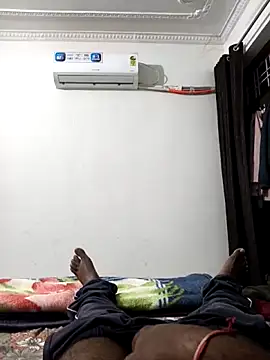 Snapshot of Chanderi19 chatting on March 2, 5:31 pm Chanderi19 online show from March 2, 5:31 pm