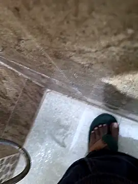 Snapshot of Chanderi19 chatting on March 9, 12:03 am Chanderi19 online show from March 9, 12:03 am