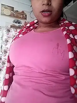 Hot-Pooja25 online show from February 4, 2:17 am