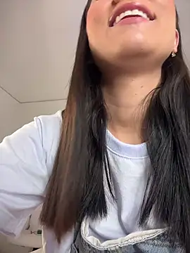 Snapshot of NatySpiice1 chatting on October 3, 10:40 pm NatySpiice1 online show from October 3, 10:40 pm