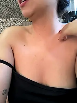 Daniela-rosee online show from September 28, 9:20 pm