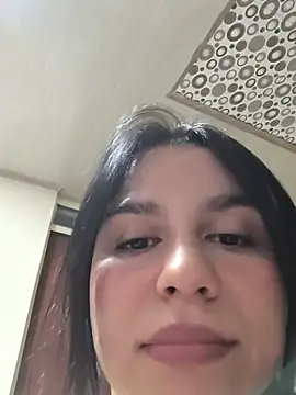 Snapshot of Daniela-rosee chatting on July 2, 3:23 am Daniela-rosee online show from July 2, 3:23 am
