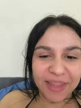 Snapshot of Daniela-rosee chatting on July 10, 4:06 am Daniela-rosee online show from July 10, 4:06 am
