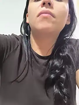 Snapshot of Daniela-rosee chatting on July 14, 4:06 am Daniela-rosee online show from July 14, 4:06 am