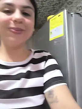 Snapshot of Daniela-rosee chatting on July 15, 2:50 am Daniela-rosee online show from July 15, 2:50 am