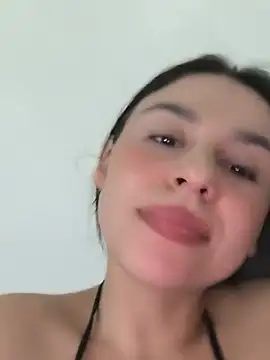 Snapshot of Daniela-rosee chatting on August 1, 1:16 am Daniela-rosee online show from August 1, 1:16 am