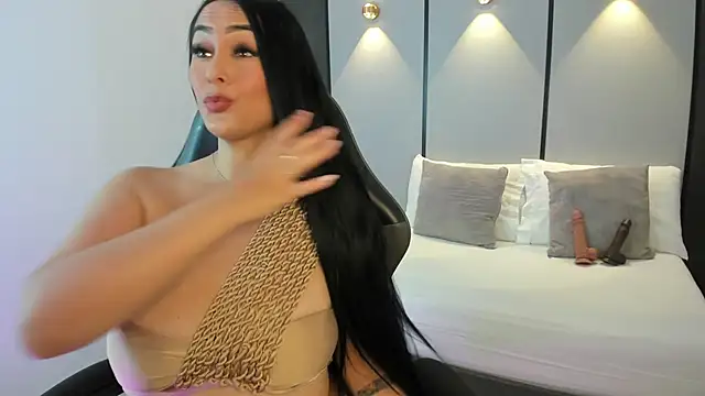 ashly moonn online show from June 11, 12:58 pm