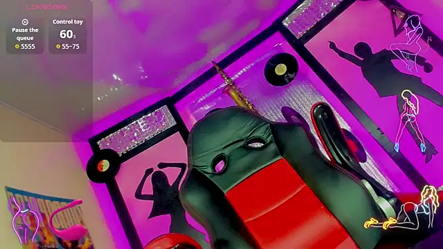 Snapshot of Alondra_Campbell chatting on October 28, 3:21 am Alondra Campbell online show from October 28, 3:21 am