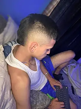 Snapshot of Boyxcock7 chatting on November 24, 7:02 pm Boyxcock7 online show from November 24, 7:02 pm