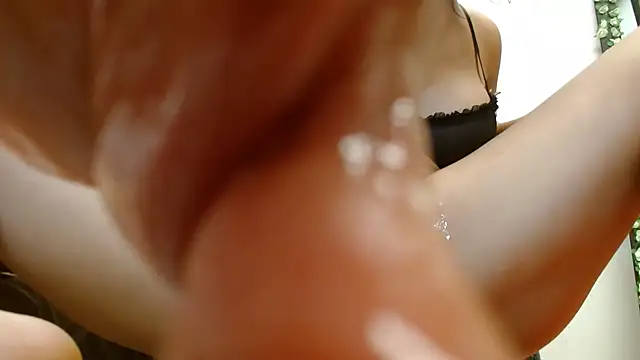 Nataly Burning online show from December 16, 4:01 pm