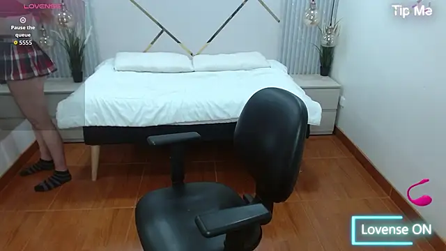 Snapshot of Bom_BomXX chatting on November 5, 1:38 am Bom BomXX online show from November 5, 1:38 am