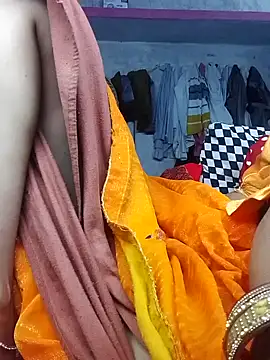 Snapshot of Aasha_devi05 chatting on December 4, 5:21 pm Aasha devi05 online show from December 4, 5:21 pm