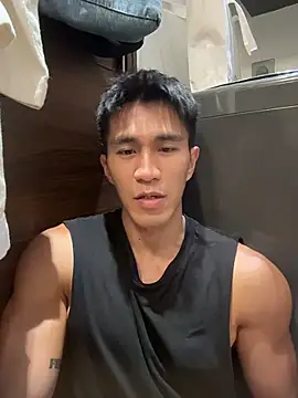gooodboiii online show from April 28, 4:01 pm