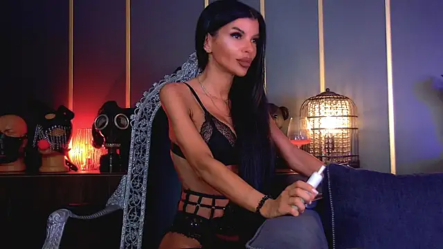 EleniaDevons online show from August 6, 1:57 pm