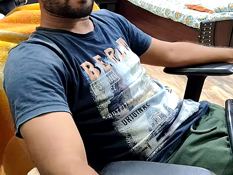 Snapshot of ZoroArcher chatting on October 9, 9:13 pm ZoroArcher online show from October 9, 9:13 pm