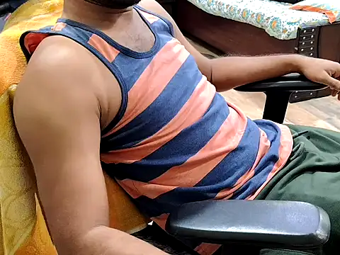 Snapshot of ZoroArcher chatting on October 29, 7:04 pm ZoroArcher online show from October 29, 7:04 pm