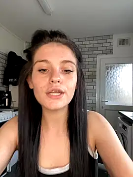Camwithchlox online show from October 16, 12:50 pm
