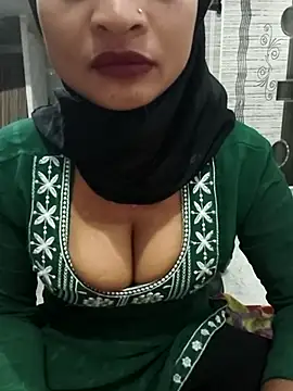 Itz Mayra  online show from November 22, 8:52 pm