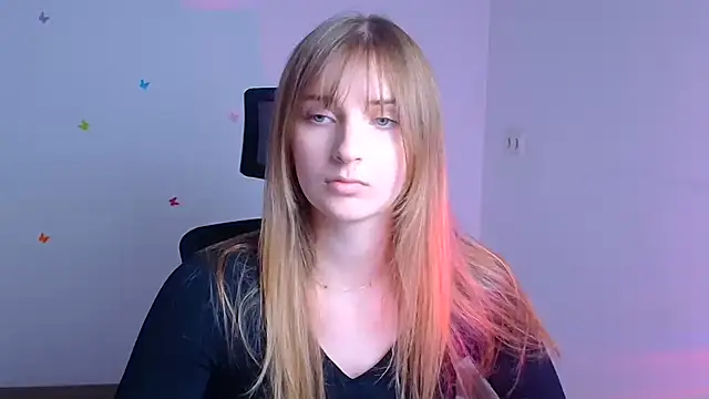 Snapshot of NeyliDream chatting on October 6, 12:24 pm NeyliDream online show from October 6, 12:24 pm