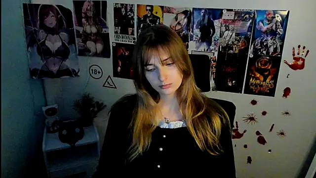 Snapshot of NeyliDream chatting on November 2, 1:13 pm NeyliDream online show from November 2, 1:13 pm