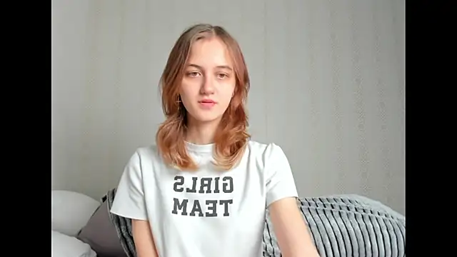 dreamy pollyyy online show from November 9, 6:39 pm