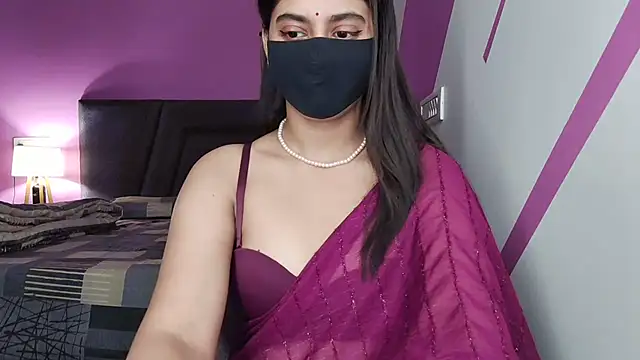 Snapshot of Tanya-mittal chatting on July 13, 4:37 am Tanya-mittal online show from July 13, 4:37 am
