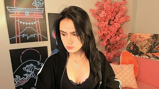 MonicaFarmer online show from September 27, 6:02 pm