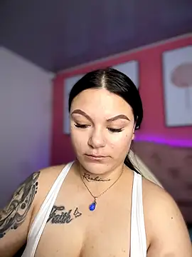 Megaan  More online show from December 16, 1:54 am