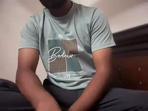 bossyjuicy online show from March 20, 7:41 pm