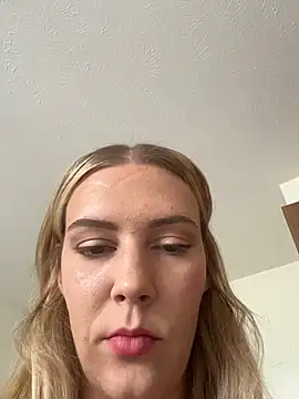 AllesandraLove online show from July 19, 7:39 pm