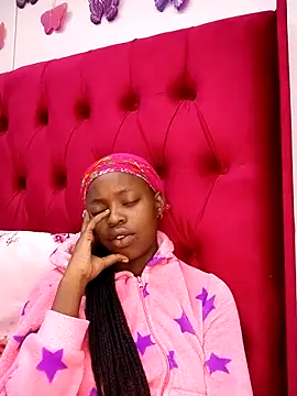 BlackberriesXxx online show from March 15, 9:32 pm