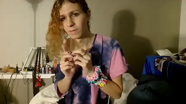 Snapshot of cuddlyavenue chatting on October 11, 11:36 pm cuddlyavenue online show from October 11, 11:36 pm