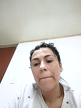 vanessa-titisM online show from November 14, 3:27 am