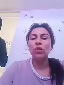 vanessa-titisM online show from May 22, 9:53 pm