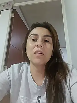 vanessa-titisM online show from May 31, 12:19 am