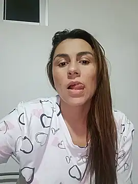 vanessa-titisM online show from July 5, 1:56 am