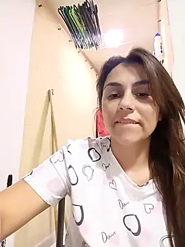 vanessa-titisM online show from July 15, 2:50 am