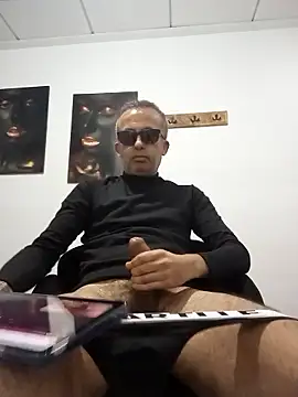 EmilioTaladdro online show from January 14, 9:15 am