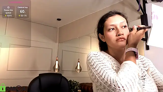 ArielBlossom    online show from October 9, 11:08 am