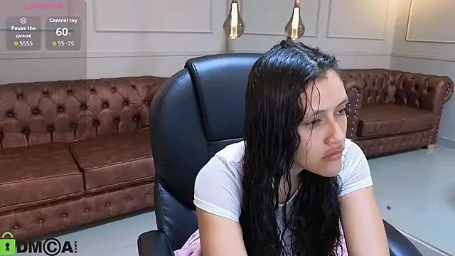 ArielBlossom    online show from October 14, 11:11 am