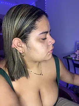 Anabelle 00  online show from April 27, 3:37 am