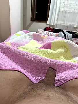 LAZ3R1 online show from September 11, 10:10 pm