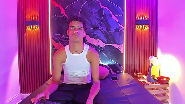 Lucky boys  X online show from October 14, 12:06 pm