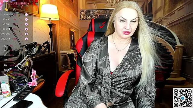 Nina Devillle online show from June 21, 12:24 am